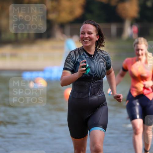 08.09.2024 - Stadtparktriathlon Michael Strokosch http://msf.ph/oto/7032607 08.09.2024 11:15:40 Schwimmen 577, 587, 595, 639 meine-sportfotos.de