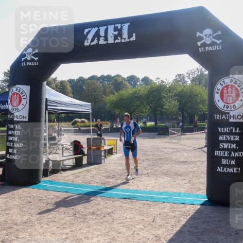 08.09.2024 - Stadtparktriathlon Luisa Fischer http://msf.ph/oto/7032613 08.09.2024 09:52:55 Ziel 91, 102, 110 meine-sportfotos.de