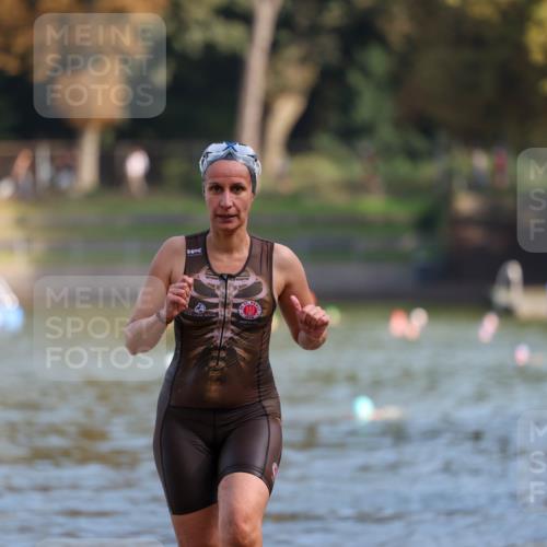 08.09.2024 - Stadtparktriathlon Michael Strokosch http://msf.ph/oto/7032646 08.09.2024 11:15:50 Schwimmen 577 meine-sportfotos.de