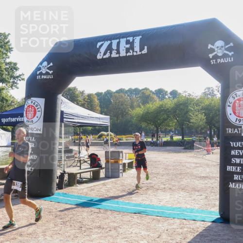 08.09.2024 - Stadtparktriathlon Luisa Fischer http://msf.ph/oto/7032658 08.09.2024 09:53:15 Ziel 106, 120, 158 meine-sportfotos.de