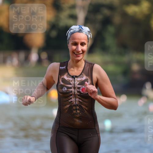 08.09.2024 - Stadtparktriathlon Michael Strokosch http://msf.ph/oto/7032661 08.09.2024 11:15:52 Schwimmen 577 meine-sportfotos.de