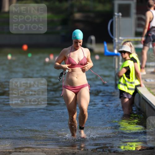 08.09.2024 - Stadtparktriathlon Michael Strokosch http://msf.ph/oto/7032680 08.09.2024 11:16:08 Schwimmen 635 meine-sportfotos.de