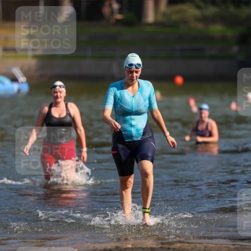 08.09.2024 - Stadtparktriathlon Michael Strokosch http://msf.ph/oto/7032708 08.09.2024 11:16:26 Schwimmen 583, 600 meine-sportfotos.de