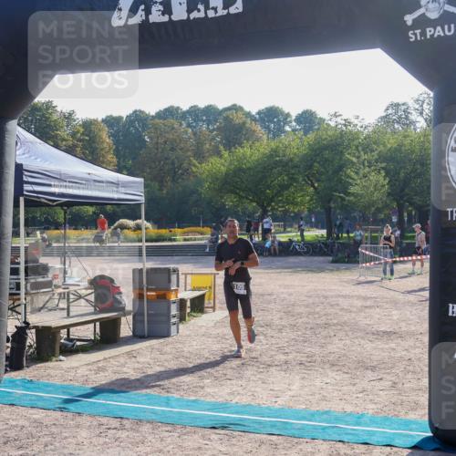 08.09.2024 - Stadtparktriathlon Luisa Fischer http://msf.ph/oto/7032720 08.09.2024 09:54:11 Ziel 105 meine-sportfotos.de
