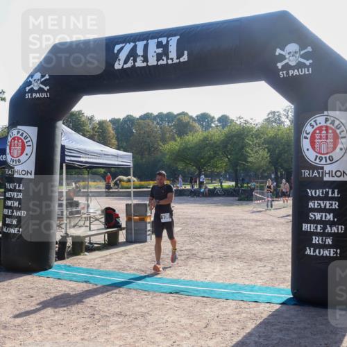 08.09.2024 - Stadtparktriathlon Luisa Fischer http://msf.ph/oto/7032724 08.09.2024 09:54:12 Ziel 105 meine-sportfotos.de