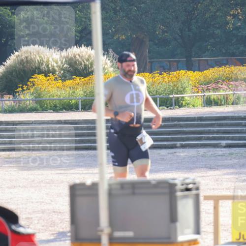 08.09.2024 - Stadtparktriathlon Luisa Fischer http://msf.ph/oto/7032783 08.09.2024 09:55:47 Ziel 46 meine-sportfotos.de