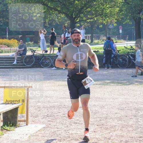 08.09.2024 - Stadtparktriathlon Luisa Fischer http://msf.ph/oto/7032785 08.09.2024 09:55:49 Ziel 46 meine-sportfotos.de
