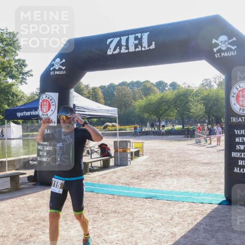 08.09.2024 - Stadtparktriathlon Luisa Fischer http://msf.ph/oto/7032838 08.09.2024 09:56:05 Ziel 115 meine-sportfotos.de
