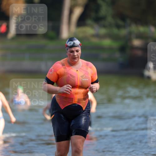 08.09.2024 - Stadtparktriathlon Michael Strokosch http://msf.ph/oto/7032848 08.09.2024 11:17:22 Schwimmen 591, 628 meine-sportfotos.de