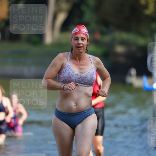 08.09.2024 - Stadtparktriathlon Michael Strokosch http://msf.ph/oto/7032874 08.09.2024 11:17:31 Schwimmen 582, 591, 617, 659 meine-sportfotos.de