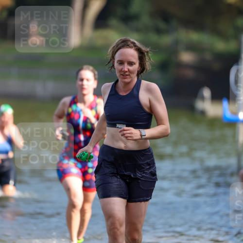 08.09.2024 - Stadtparktriathlon Michael Strokosch http://msf.ph/oto/7032896 08.09.2024 11:17:39 Schwimmen 582, 597, 617, 659 meine-sportfotos.de