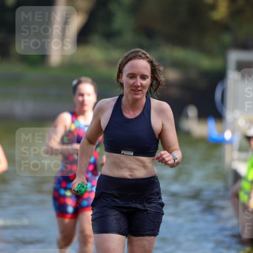 08.09.2024 - Stadtparktriathlon Michael Strokosch http://msf.ph/oto/7032901 08.09.2024 11:17:40 Schwimmen 582, 597, 617, 659 meine-sportfotos.de