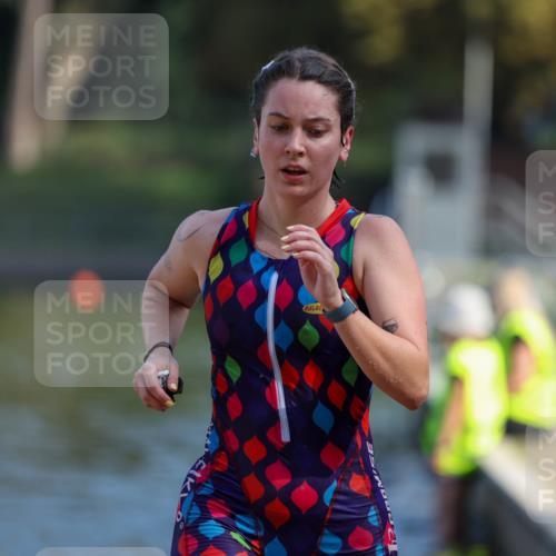 08.09.2024 - Stadtparktriathlon Michael Strokosch http://msf.ph/oto/7032921 08.09.2024 11:17:43 Schwimmen 582, 597 meine-sportfotos.de