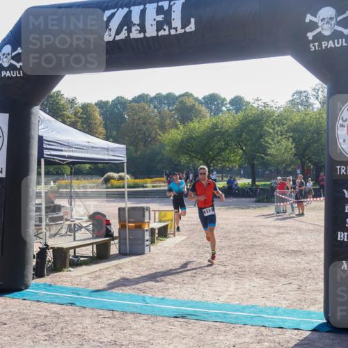 08.09.2024 - Stadtparktriathlon Luisa Fischer http://msf.ph/oto/7032932 08.09.2024 09:57:43 Ziel 113, 127 meine-sportfotos.de