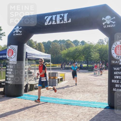 08.09.2024 - Stadtparktriathlon Luisa Fischer http://msf.ph/oto/7032938 08.09.2024 09:57:44 Ziel 113, 127 meine-sportfotos.de