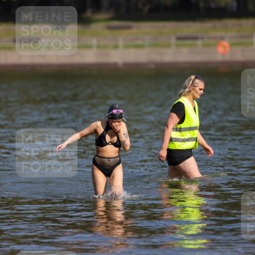 08.09.2024 - Stadtparktriathlon Michael Strokosch http://msf.ph/oto/7032948 08.09.2024 11:21:59 Schwimmen  meine-sportfotos.de