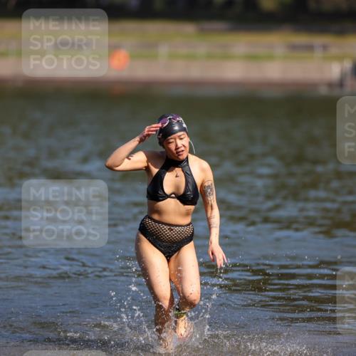 08.09.2024 - Stadtparktriathlon Michael Strokosch http://msf.ph/oto/7032952 08.09.2024 11:22:04 Schwimmen  meine-sportfotos.de