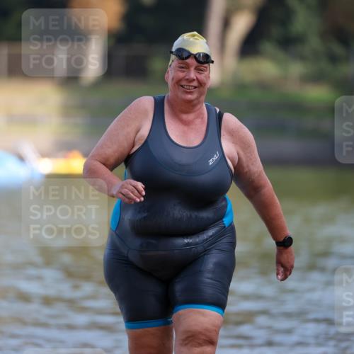 08.09.2024 - Stadtparktriathlon Michael Strokosch http://msf.ph/oto/7032972 08.09.2024 11:22:44 Schwimmen 572, 650 meine-sportfotos.de