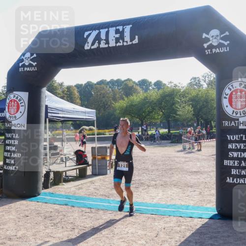 08.09.2024 - Stadtparktriathlon Luisa Fischer http://msf.ph/oto/7032988 08.09.2024 09:59:40 Ziel 99, 121 meine-sportfotos.de