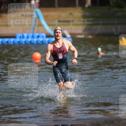 08.09.2024 - Stadtparktriathlon Michael Strokosch http://msf.ph/oto/7032989 08.09.2024 11:28:46 Schwimmen 697 meine-sportfotos.de