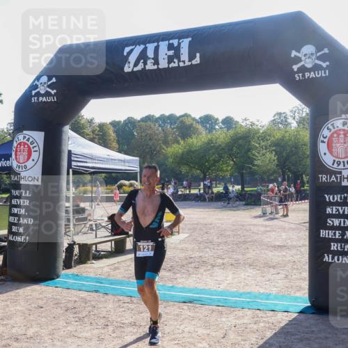 08.09.2024 - Stadtparktriathlon Luisa Fischer http://msf.ph/oto/7032990 08.09.2024 09:59:41 Ziel 99, 121 meine-sportfotos.de