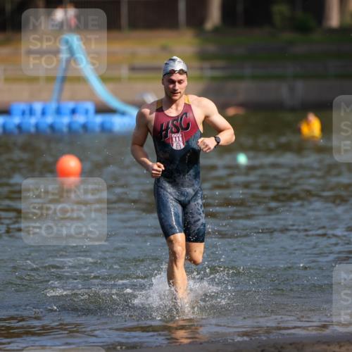 08.09.2024 - Stadtparktriathlon Michael Strokosch http://msf.ph/oto/7032993 08.09.2024 11:28:47 Schwimmen 697 meine-sportfotos.de
