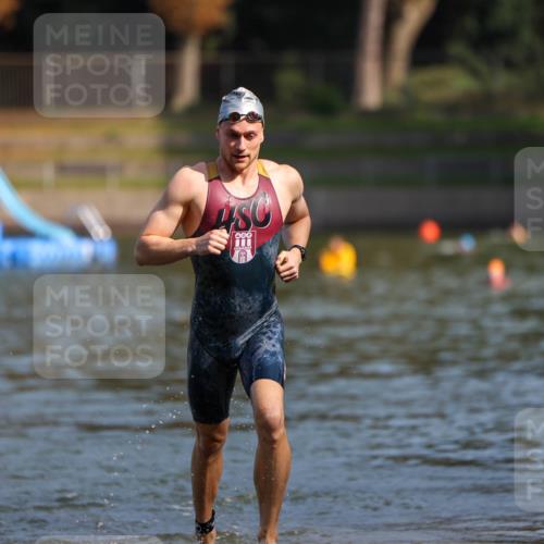 08.09.2024 - Stadtparktriathlon Michael Strokosch http://msf.ph/oto/7032999 08.09.2024 11:28:48 Schwimmen 697 meine-sportfotos.de