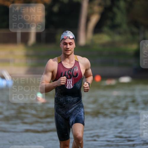 08.09.2024 - Stadtparktriathlon Michael Strokosch http://msf.ph/oto/7033003 08.09.2024 11:28:48 Schwimmen 697 meine-sportfotos.de