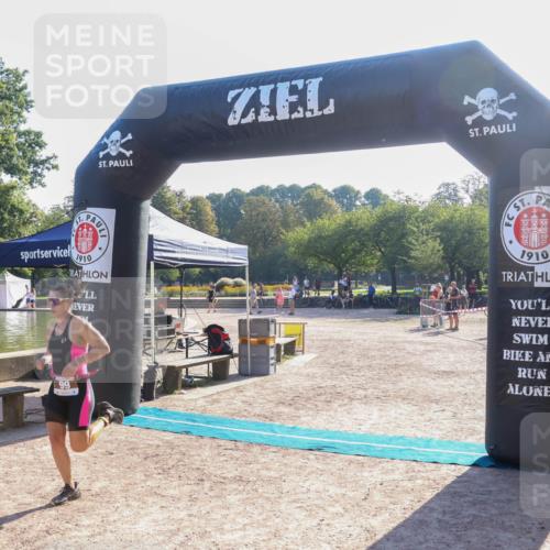 08.09.2024 - Stadtparktriathlon Luisa Fischer http://msf.ph/oto/7033009 08.09.2024 09:59:46 Ziel 99, 121 meine-sportfotos.de