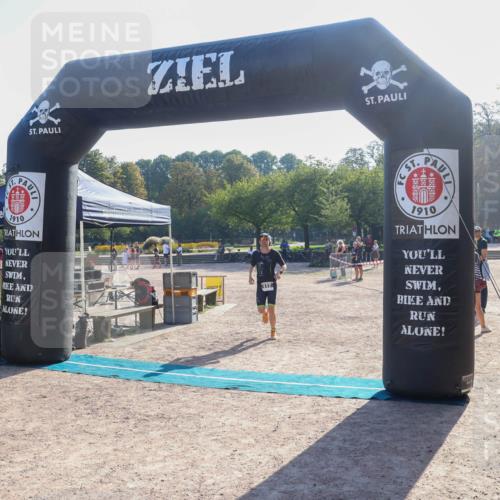 08.09.2024 - Stadtparktriathlon Luisa Fischer http://msf.ph/oto/7033019 08.09.2024 10:00:41 Ziel 117 meine-sportfotos.de