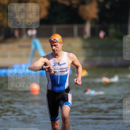 08.09.2024 - Stadtparktriathlon Michael Strokosch http://msf.ph/oto/7033036 08.09.2024 11:29:46 Schwimmen 671 meine-sportfotos.de