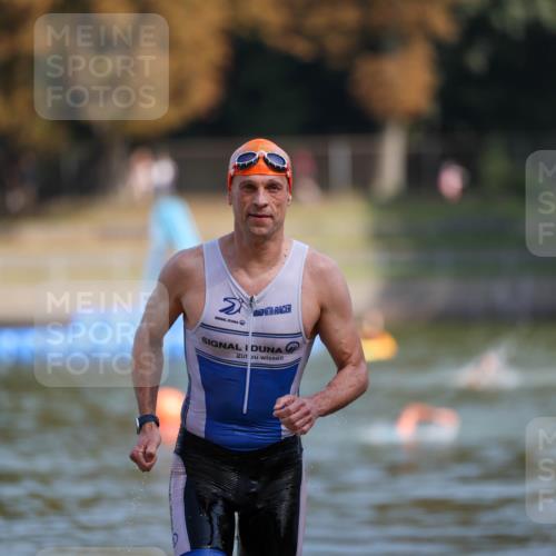 08.09.2024 - Stadtparktriathlon Michael Strokosch http://msf.ph/oto/7033039 08.09.2024 11:29:47 Schwimmen 671 meine-sportfotos.de