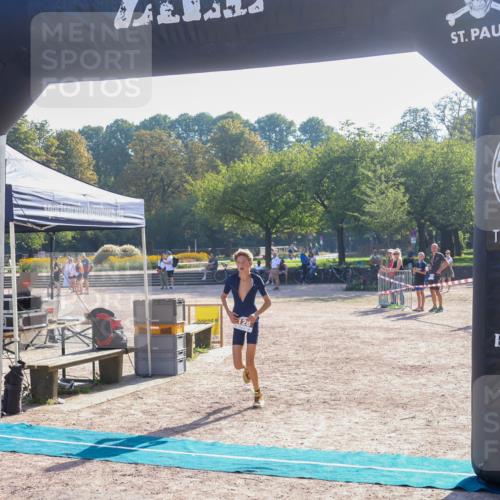 08.09.2024 - Stadtparktriathlon Luisa Fischer http://msf.ph/oto/7033040 08.09.2024 10:01:35 Ziel 128 meine-sportfotos.de
