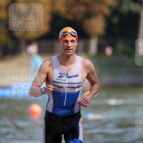 08.09.2024 - Stadtparktriathlon Michael Strokosch http://msf.ph/oto/7033041 08.09.2024 11:29:47 Schwimmen 671 meine-sportfotos.de