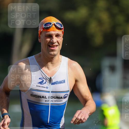 08.09.2024 - Stadtparktriathlon Michael Strokosch http://msf.ph/oto/7033045 08.09.2024 11:29:48 Schwimmen 671 meine-sportfotos.de