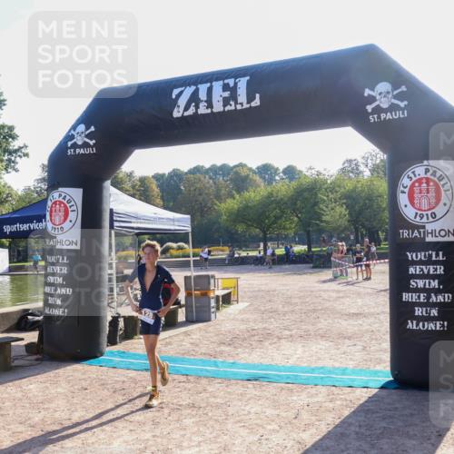 08.09.2024 - Stadtparktriathlon Luisa Fischer http://msf.ph/oto/7033048 08.09.2024 10:01:36 Ziel 128 meine-sportfotos.de
