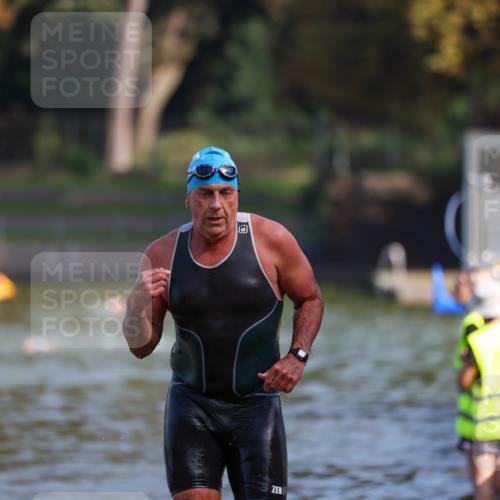 08.09.2024 - Stadtparktriathlon Michael Strokosch http://msf.ph/oto/7033068 08.09.2024 11:30:09 Schwimmen 721 meine-sportfotos.de