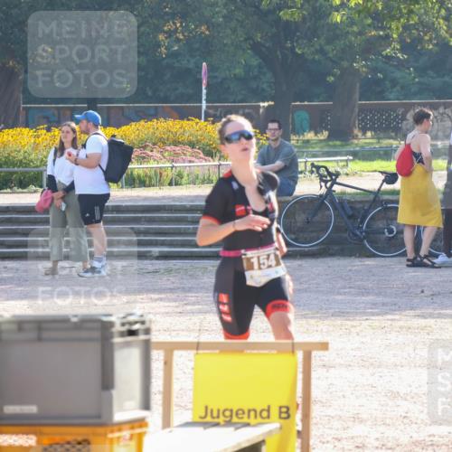 08.09.2024 - Stadtparktriathlon Luisa Fischer http://msf.ph/oto/7033087 08.09.2024 10:02:07 Ziel 124, 154 meine-sportfotos.de