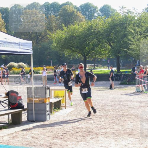 08.09.2024 - Stadtparktriathlon Luisa Fischer http://msf.ph/oto/7033126 08.09.2024 10:03:38 Ziel 116, 119 meine-sportfotos.de