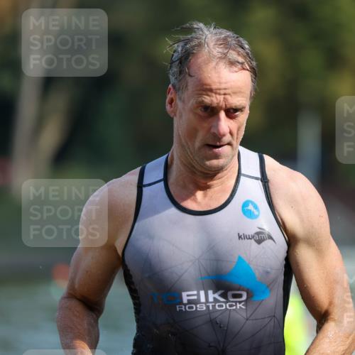 08.09.2024 - Stadtparktriathlon Michael Strokosch http://msf.ph/oto/7033127 08.09.2024 11:30:46 Schwimmen 722, 732 meine-sportfotos.de