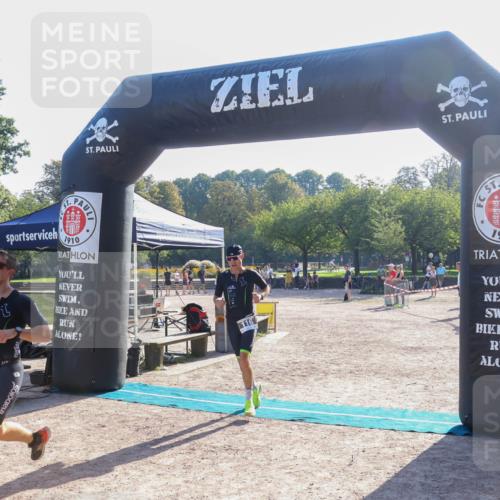 08.09.2024 - Stadtparktriathlon Luisa Fischer http://msf.ph/oto/7033141 08.09.2024 10:03:41 Ziel 116, 119 meine-sportfotos.de