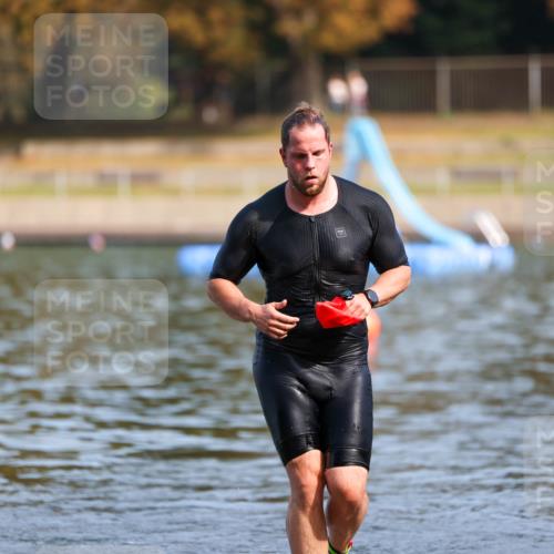 08.09.2024 - Stadtparktriathlon Michael Strokosch http://msf.ph/oto/7033154 08.09.2024 11:31:16 Schwimmen 739 meine-sportfotos.de