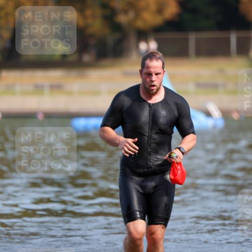 08.09.2024 - Stadtparktriathlon Michael Strokosch http://msf.ph/oto/7033157 08.09.2024 11:31:17 Schwimmen 739 meine-sportfotos.de