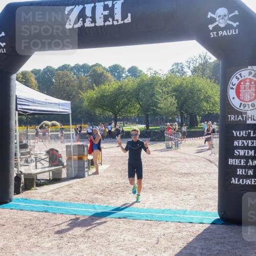 08.09.2024 - Stadtparktriathlon Luisa Fischer http://msf.ph/oto/7033163 08.09.2024 10:05:10 Ziel 131 meine-sportfotos.de