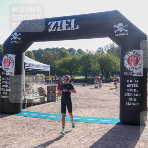 08.09.2024 - Stadtparktriathlon Luisa Fischer http://msf.ph/oto/7033170 08.09.2024 10:05:11 Ziel 131 meine-sportfotos.de