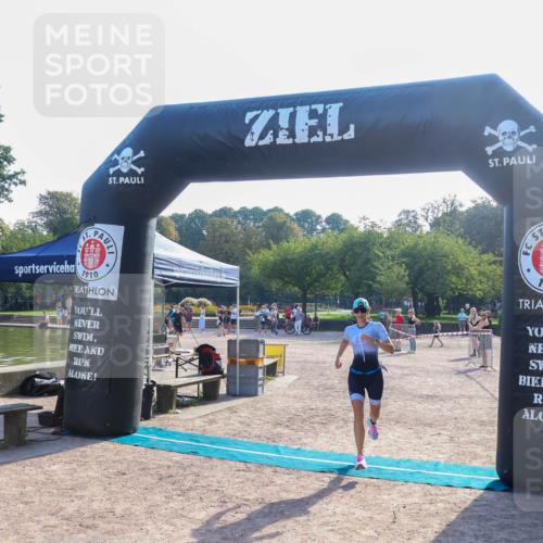 08.09.2024 - Stadtparktriathlon Luisa Fischer http://msf.ph/oto/7033191 08.09.2024 10:06:33 Ziel 144, 153 meine-sportfotos.de