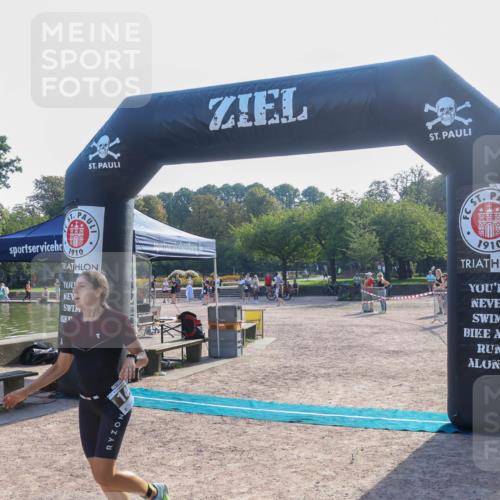 08.09.2024 - Stadtparktriathlon Luisa Fischer http://msf.ph/oto/7033203 08.09.2024 10:06:38 Ziel 144, 153, 175 meine-sportfotos.de