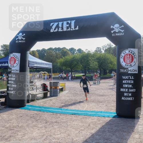 08.09.2024 - Stadtparktriathlon Luisa Fischer http://msf.ph/oto/7033211 08.09.2024 10:06:42 Ziel 144, 175 meine-sportfotos.de