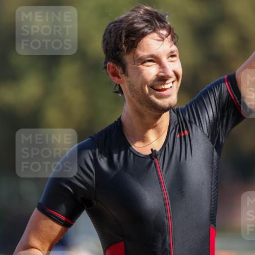 08.09.2024 - Stadtparktriathlon Michael Strokosch http://msf.ph/oto/7033226 08.09.2024 11:32:02 Schwimmen 704, 713 meine-sportfotos.de
