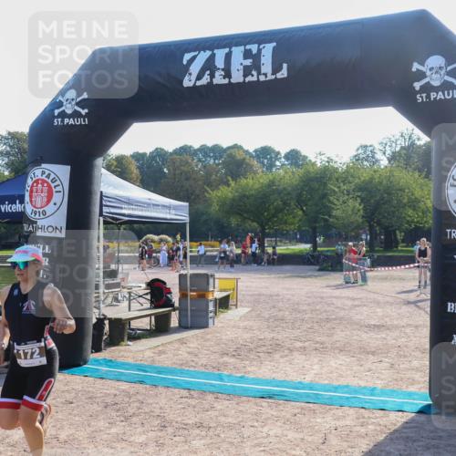08.09.2024 - Stadtparktriathlon Luisa Fischer http://msf.ph/oto/7033234 08.09.2024 10:07:04 Ziel 172 meine-sportfotos.de